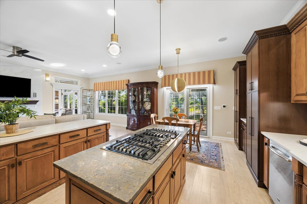property viewer photo 11