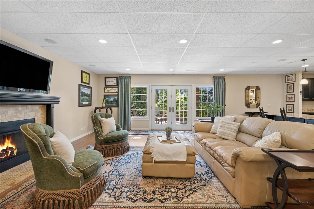 property viewer photo 30