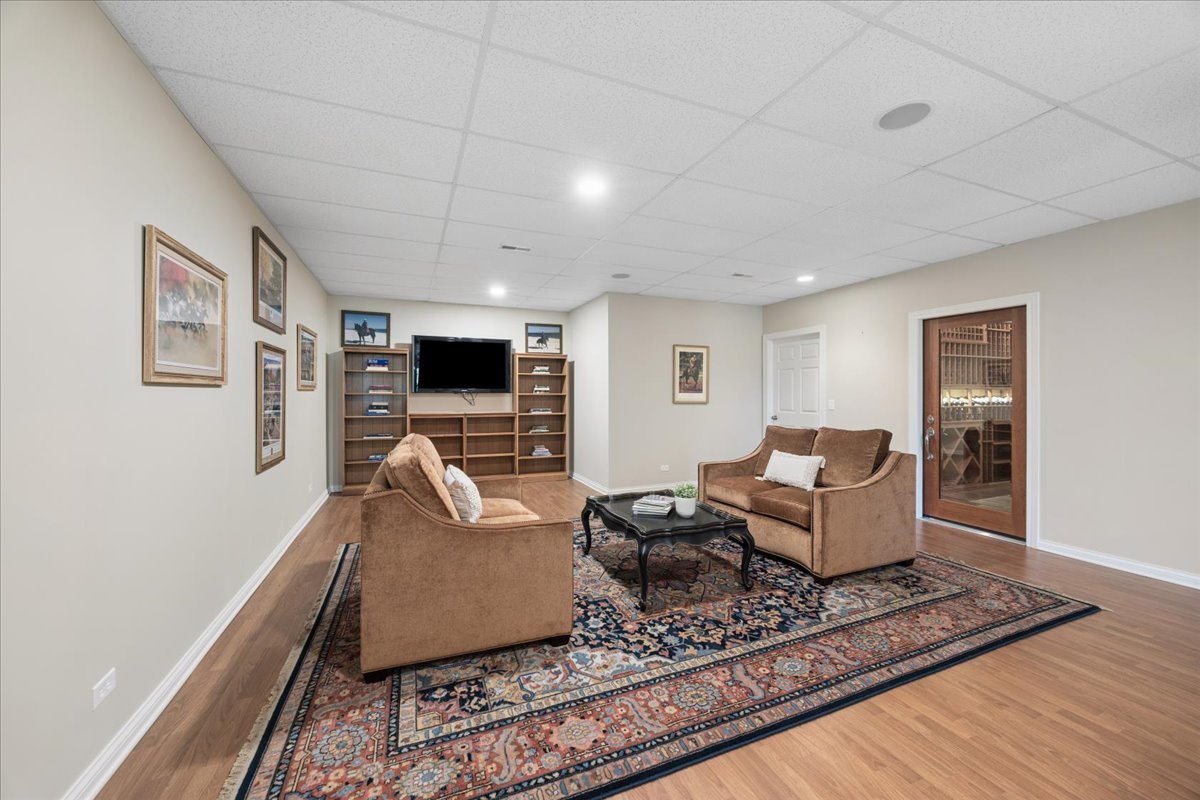 property viewer photo 37