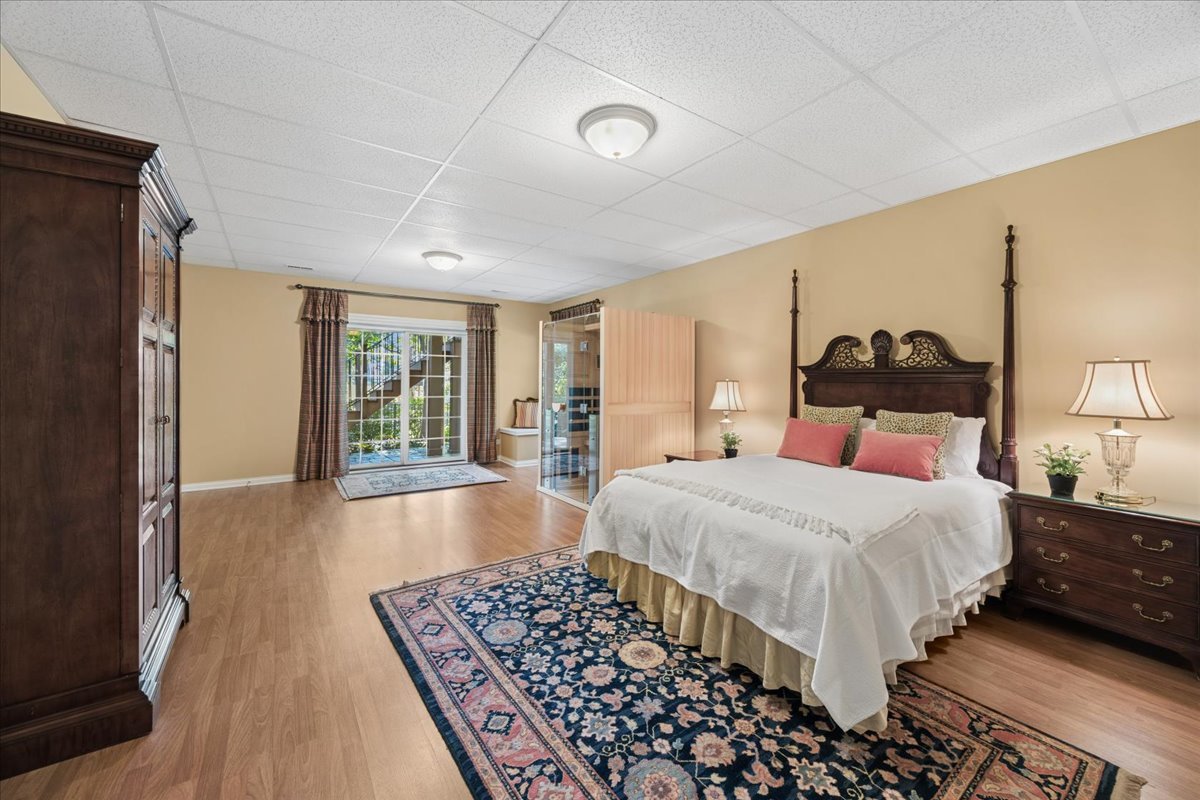 property viewer photo 41