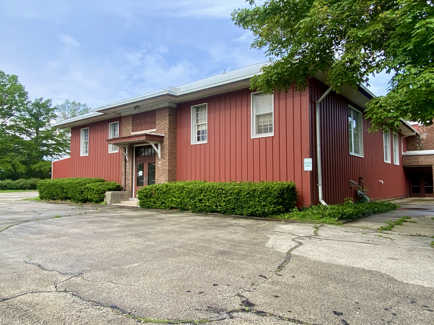 main property photo 5