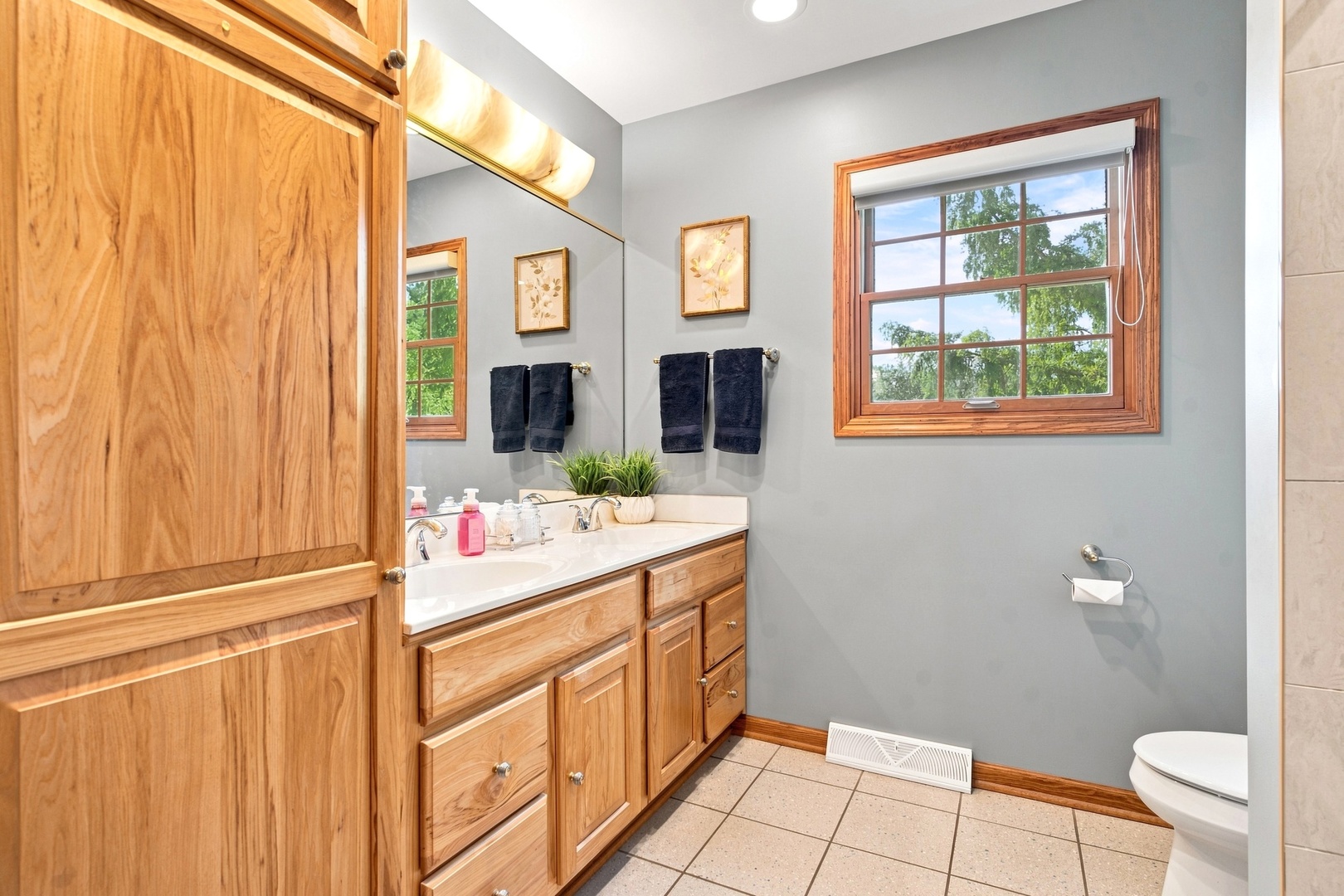 property viewer photo 15
