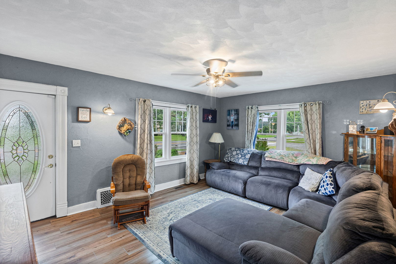 main property photo 8