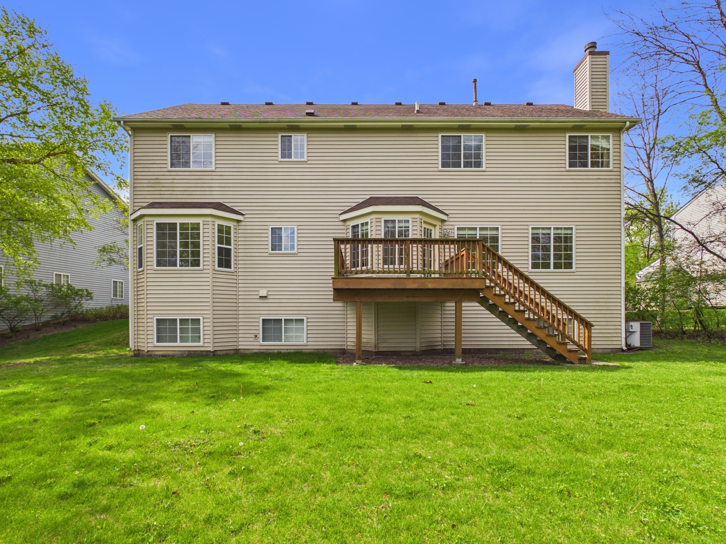 main property photo 34