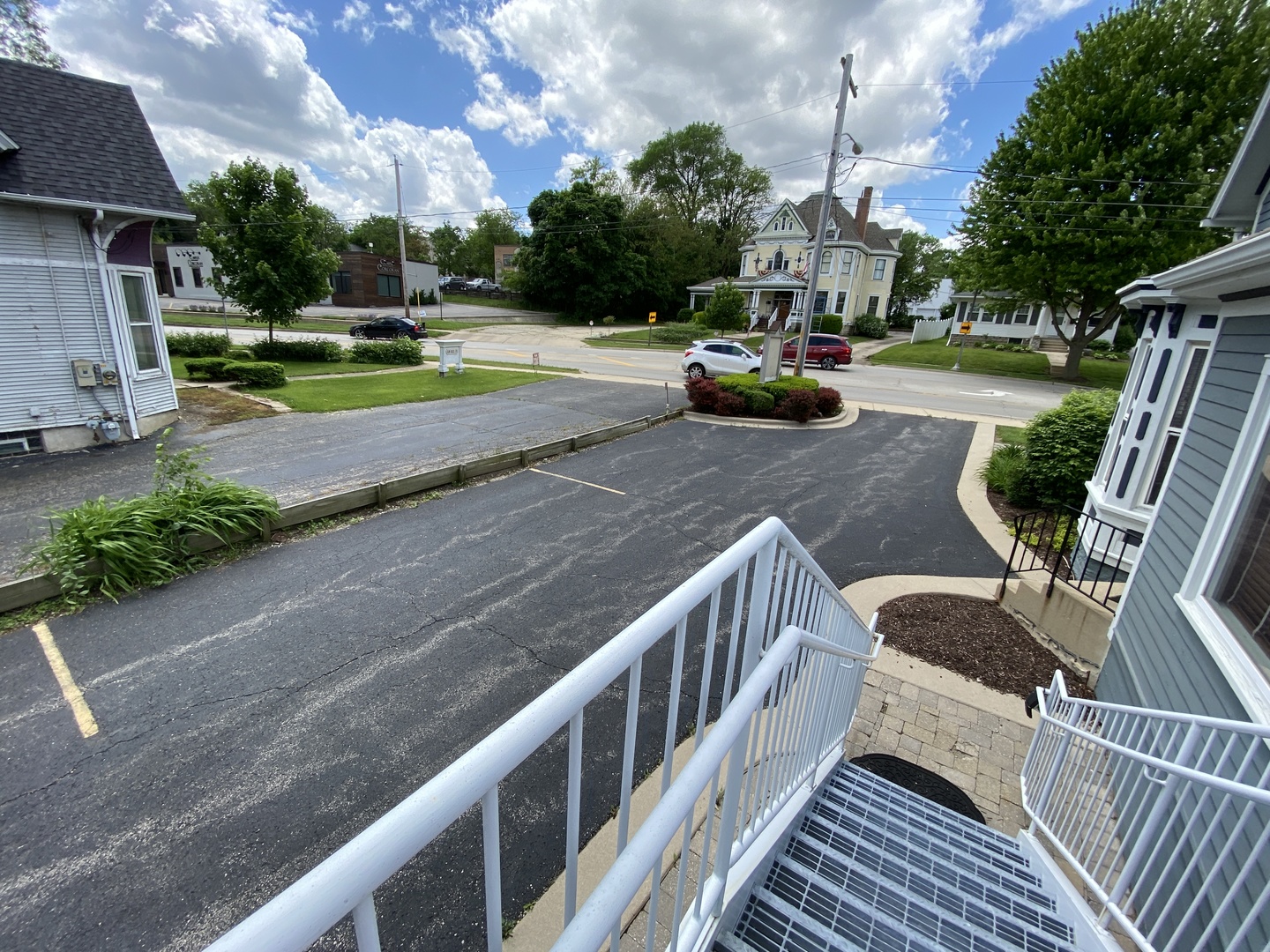main property photo 11