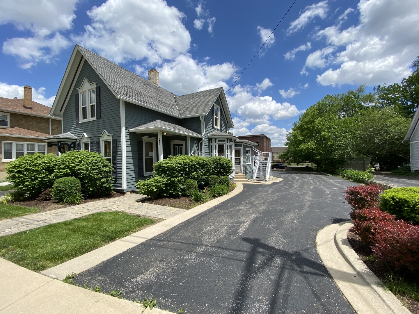 main property photo 14