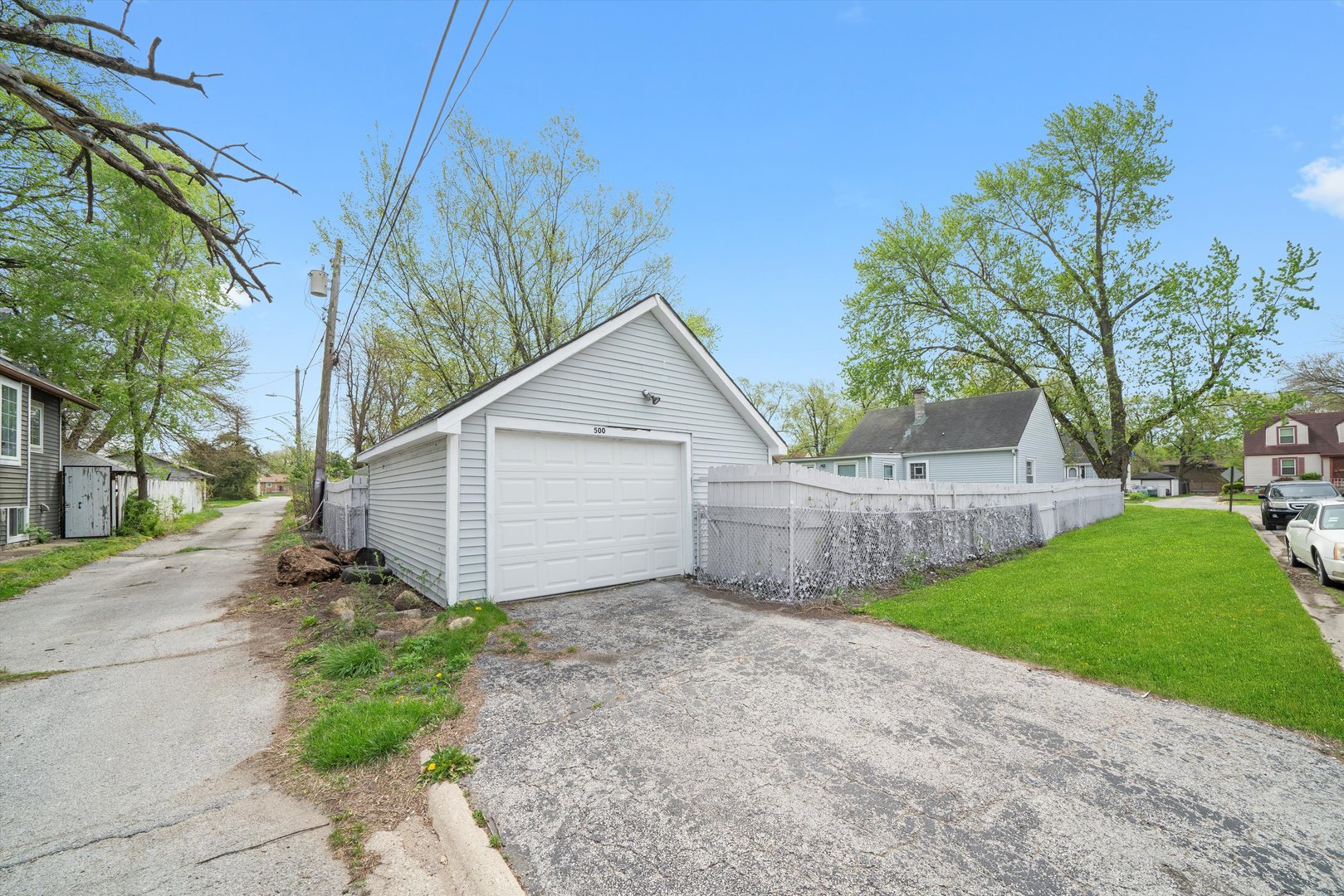 main property photo 23