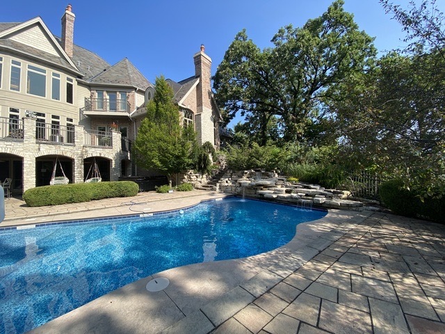 main property photo 35
