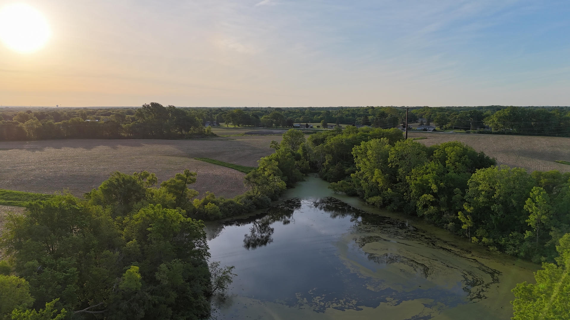 main property photo 16