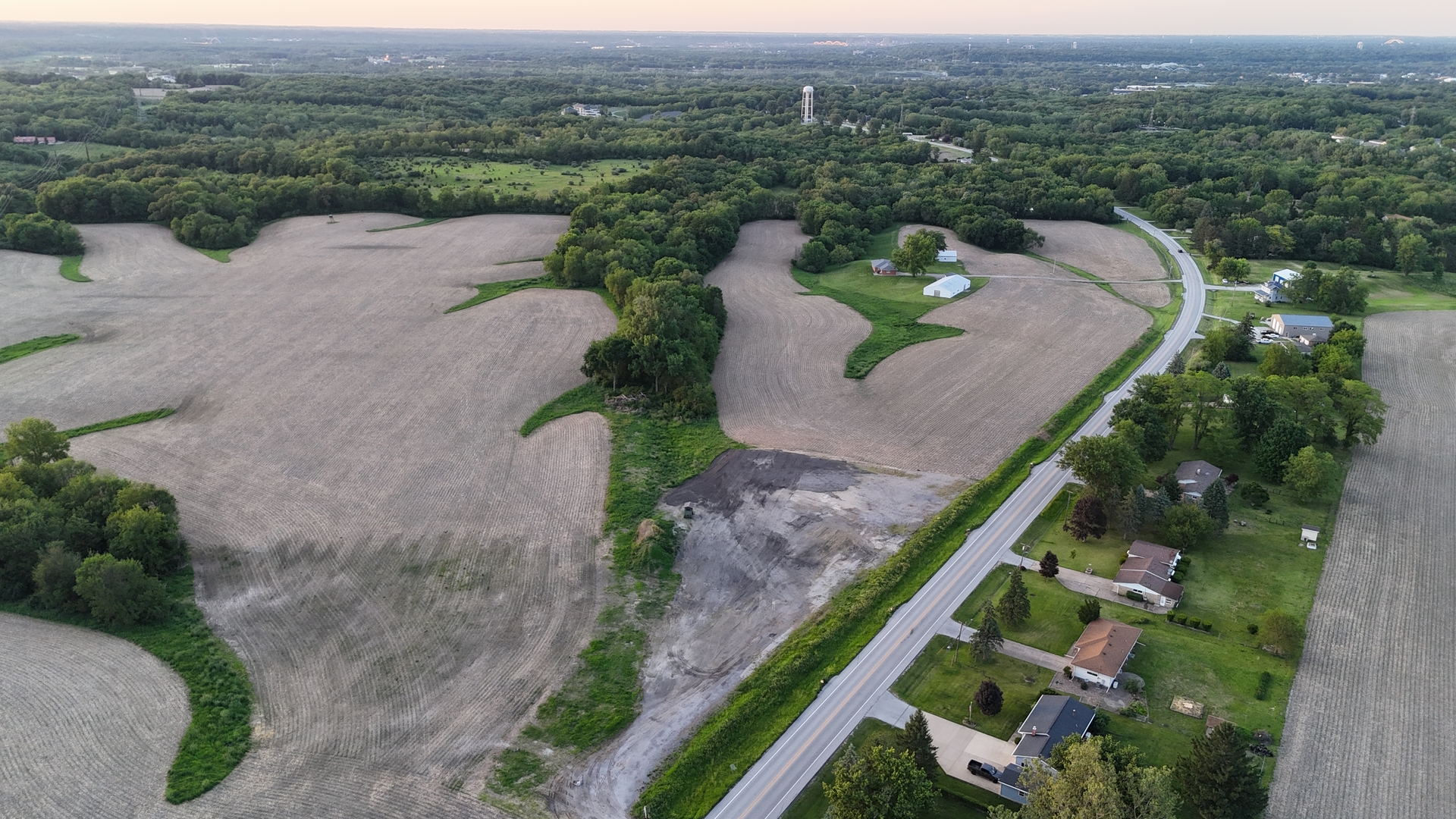 main property photo 27