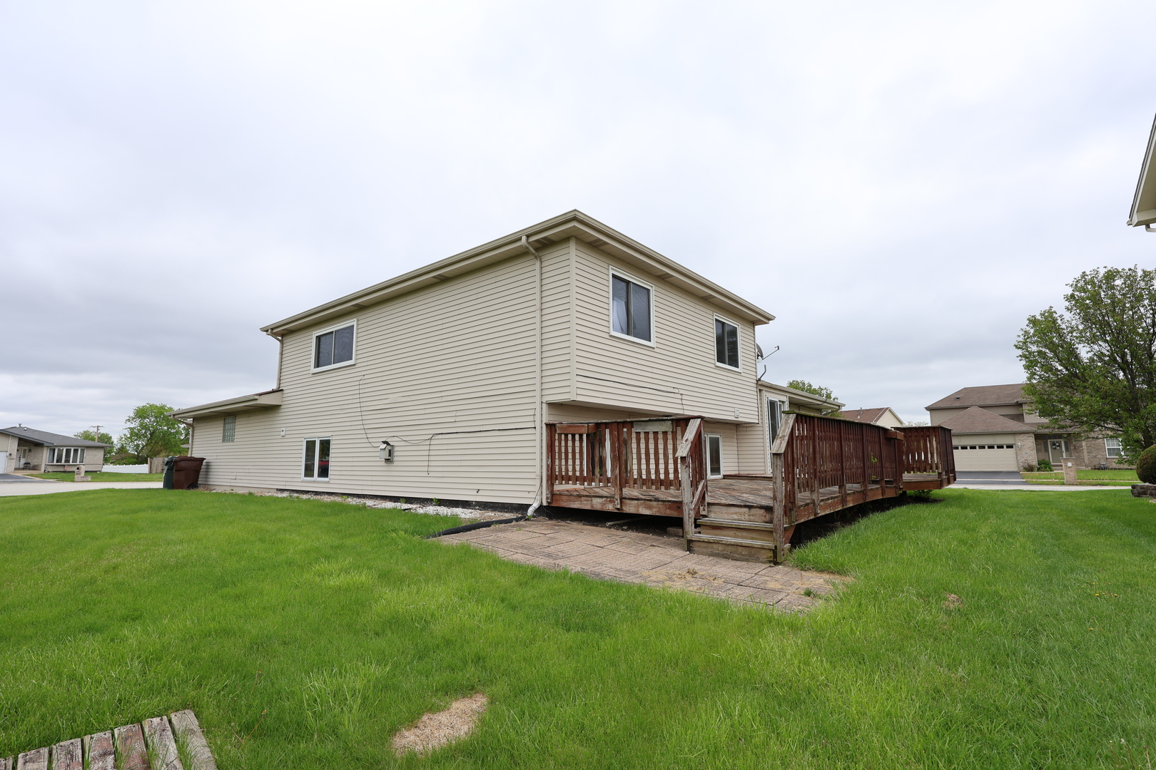 main property photo 3