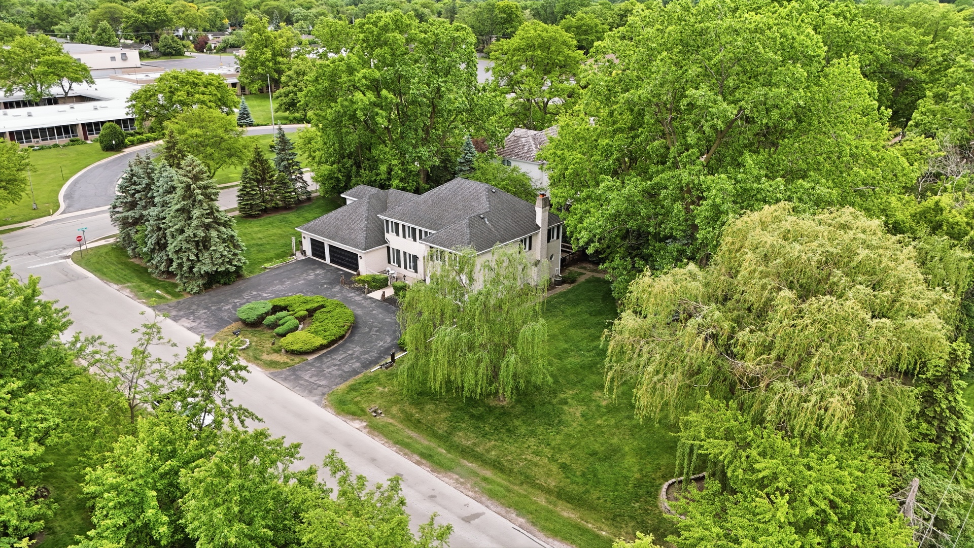 main property photo 21