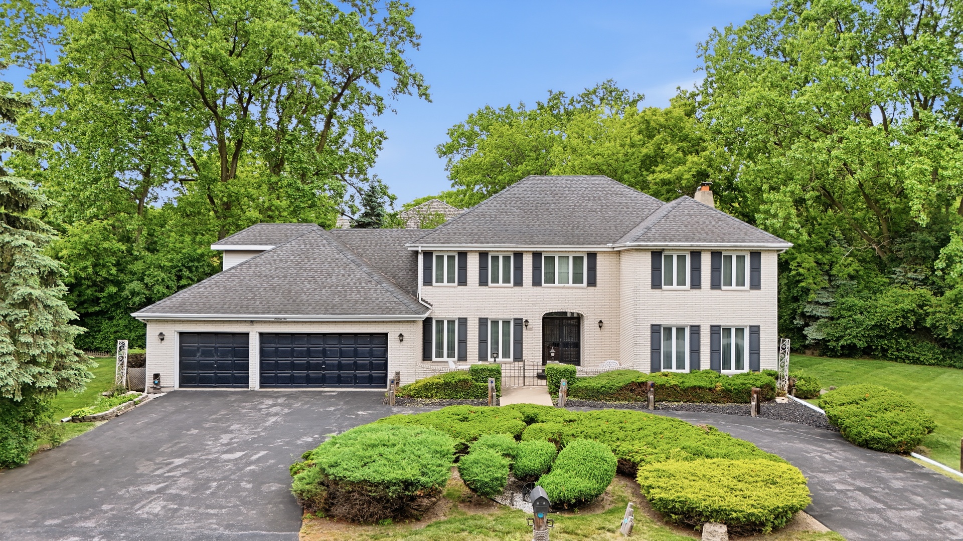 main property photo 22