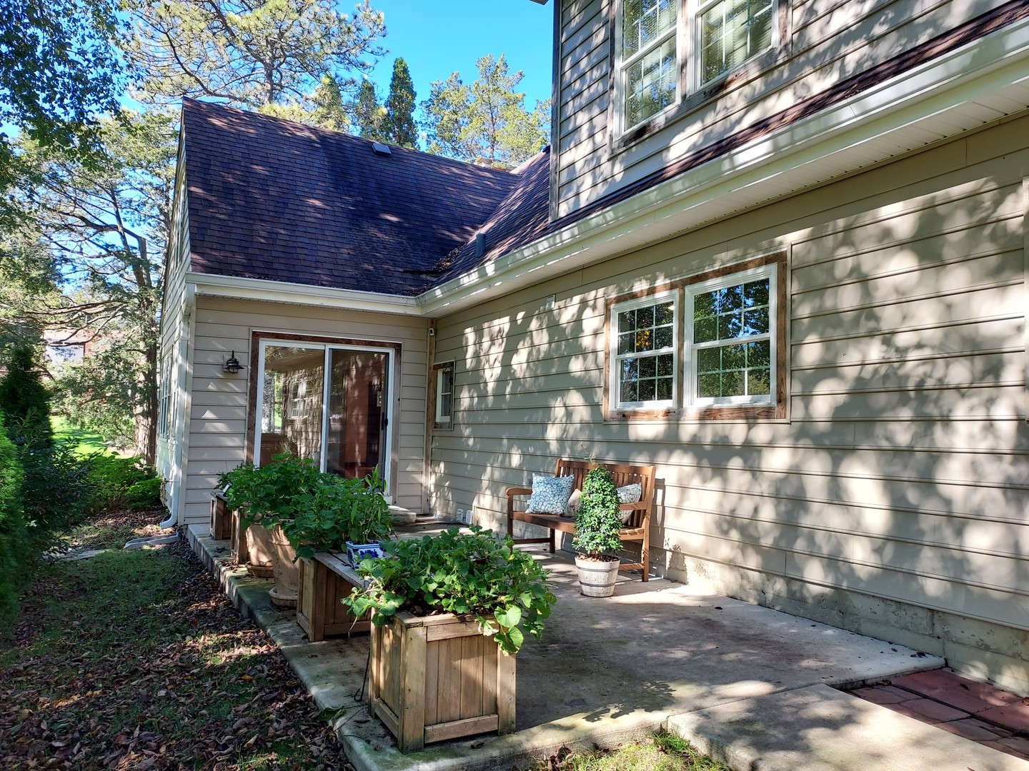 main property photo 38