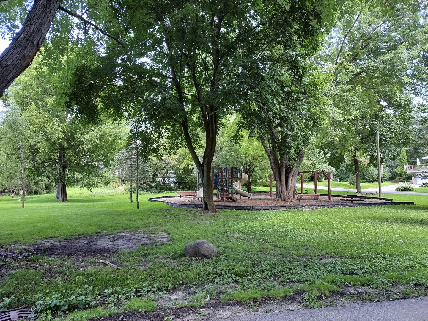main property photo 42