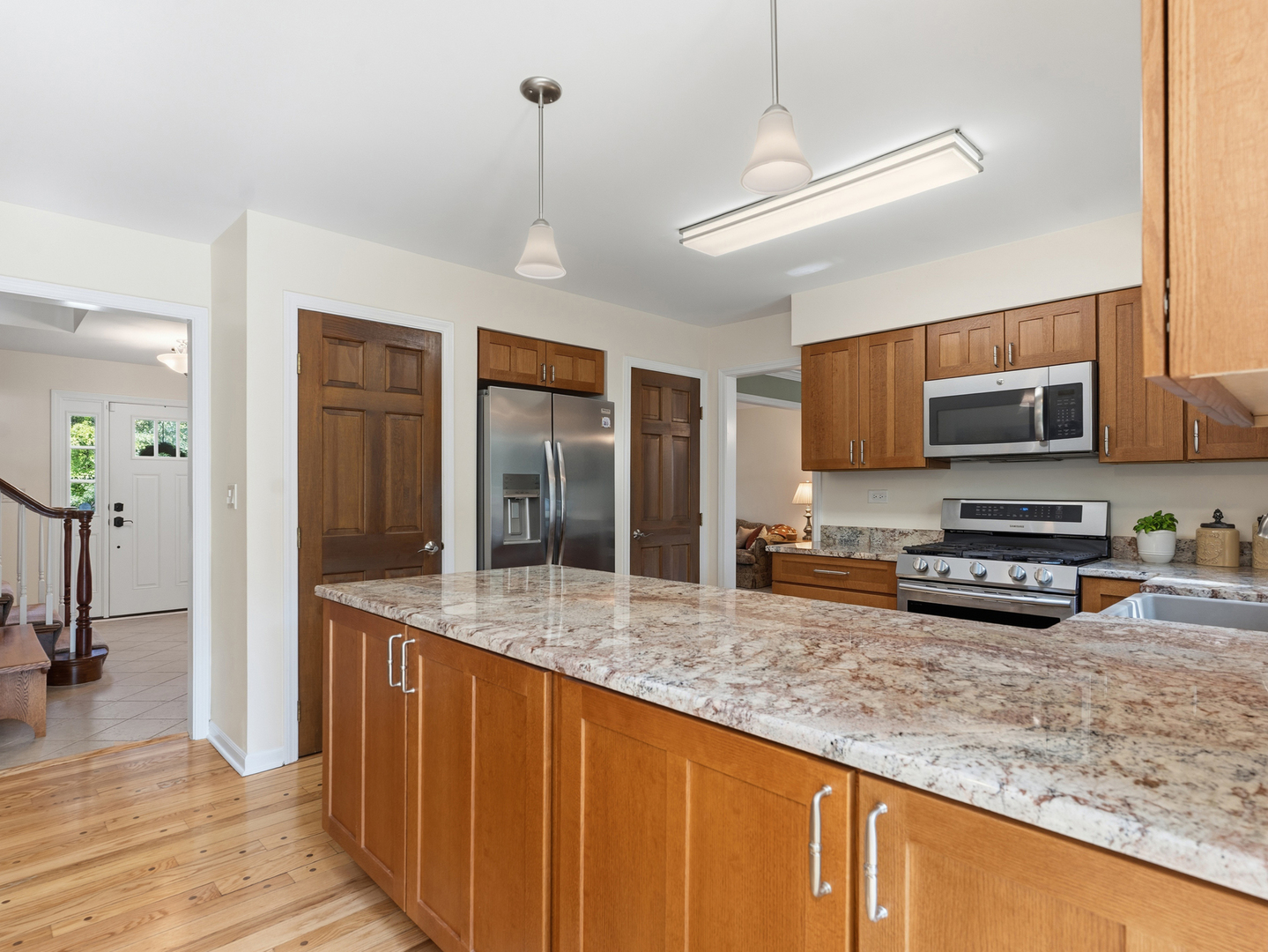 main property photo 11