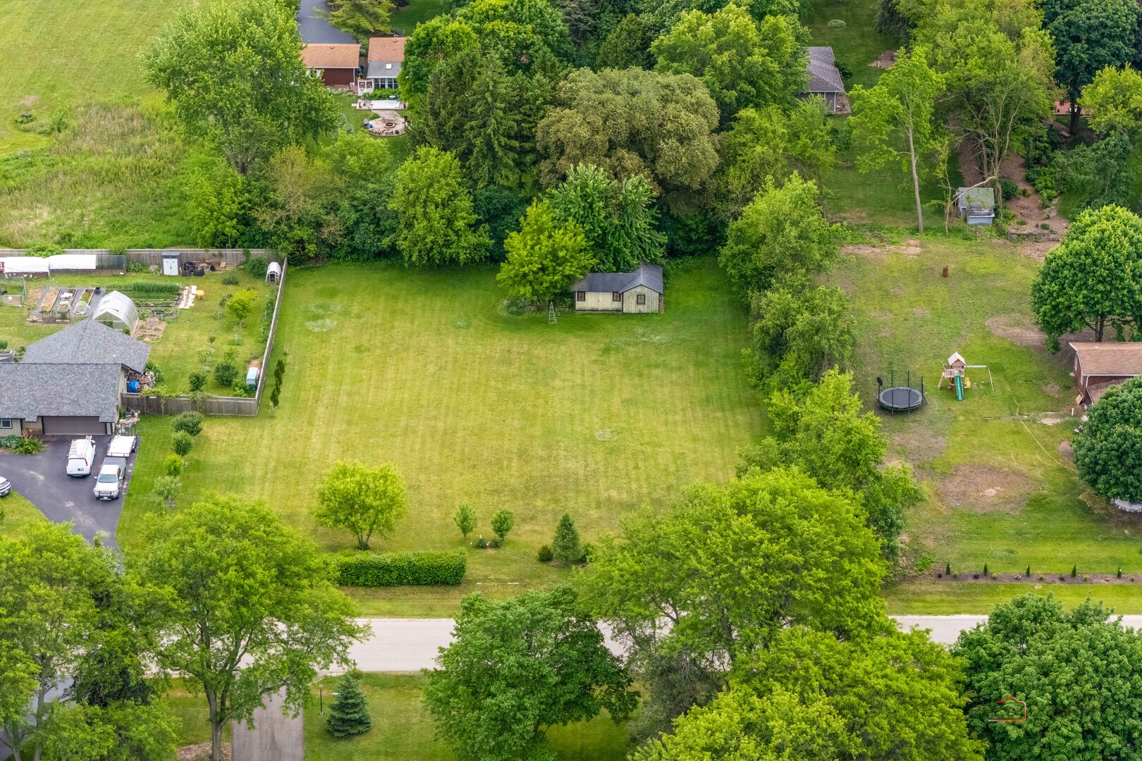 main property photo 12