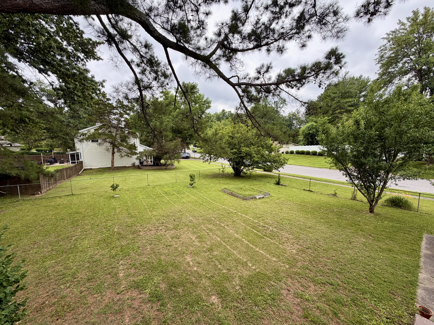main property photo 41