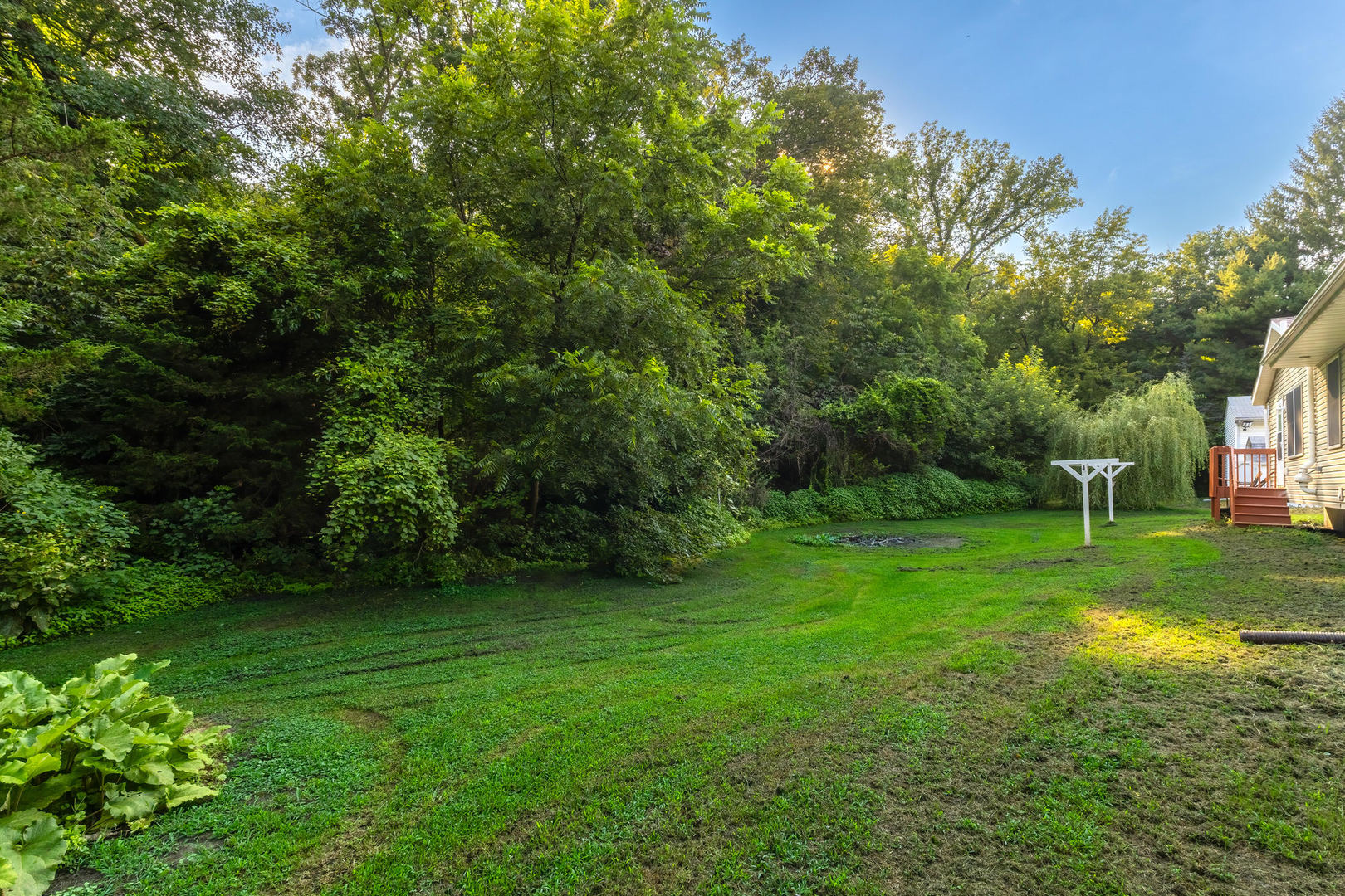 main property photo 44