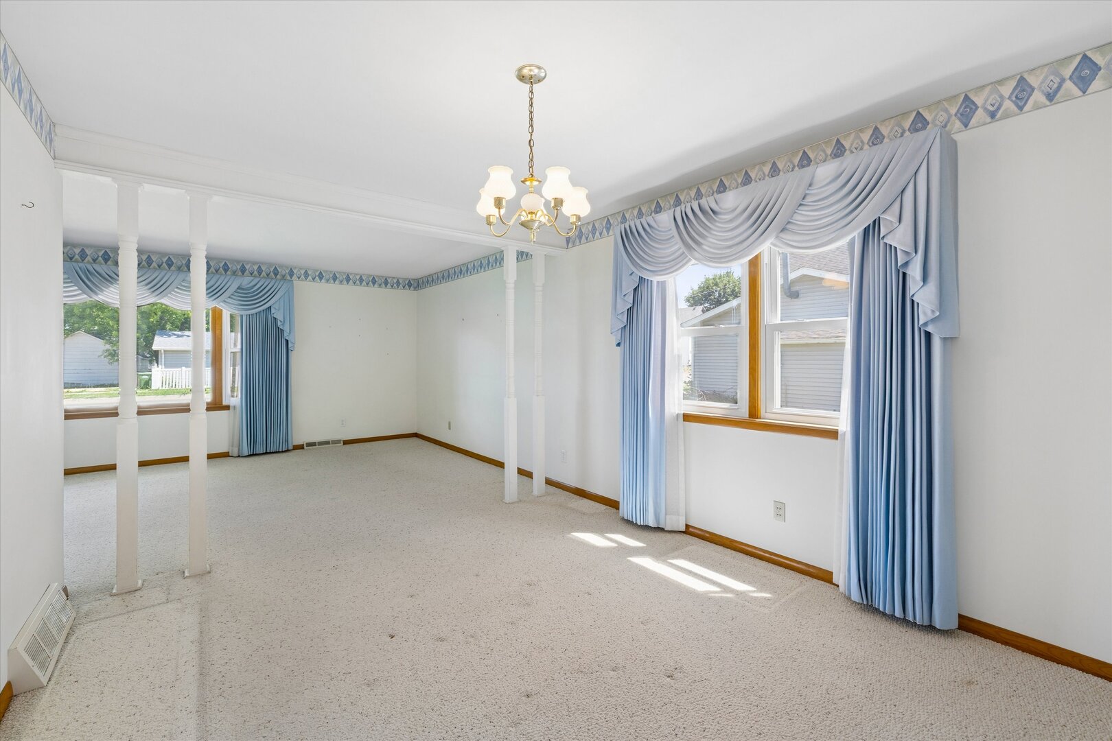 property viewer photo 11