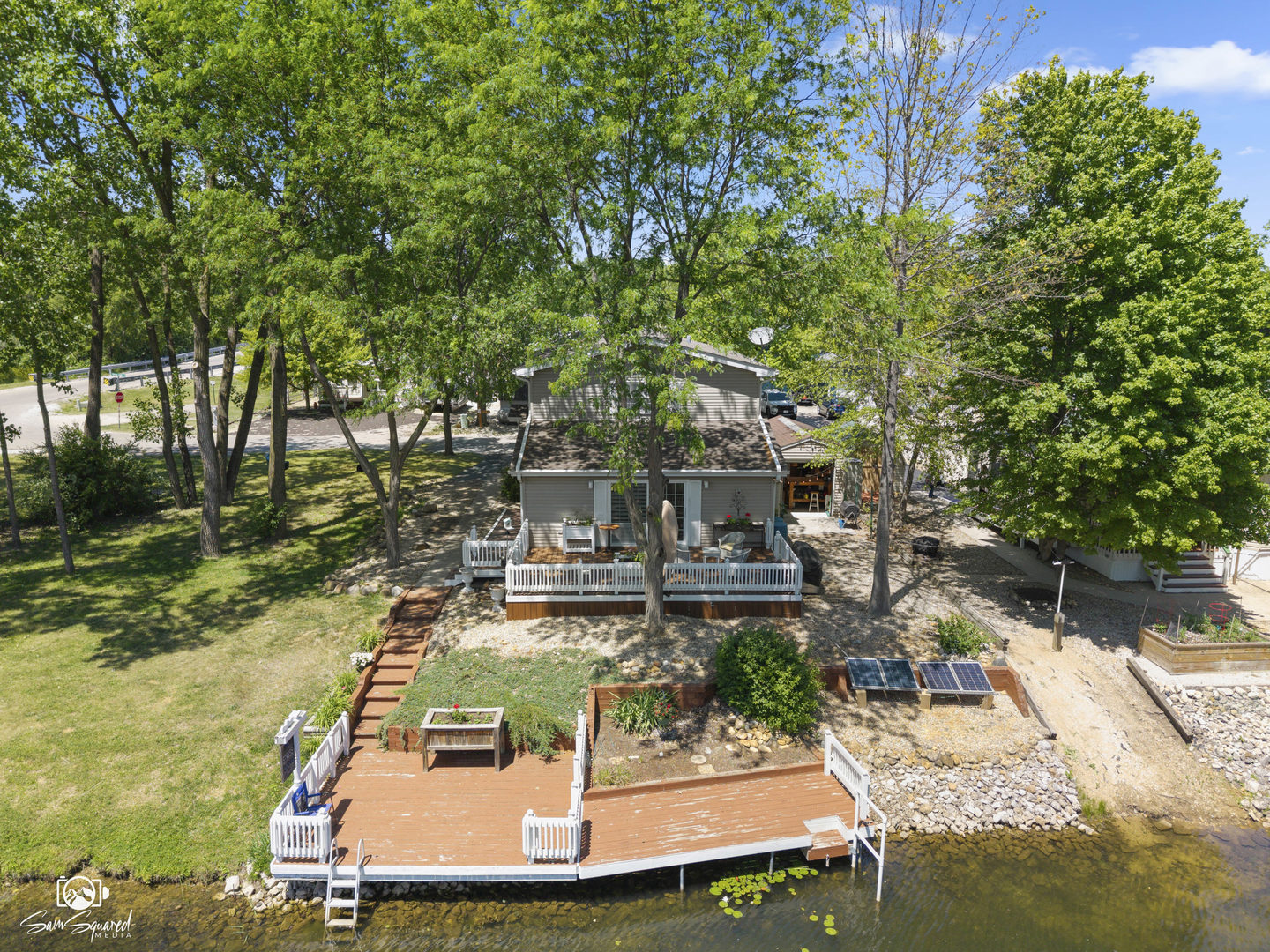 main property photo 30