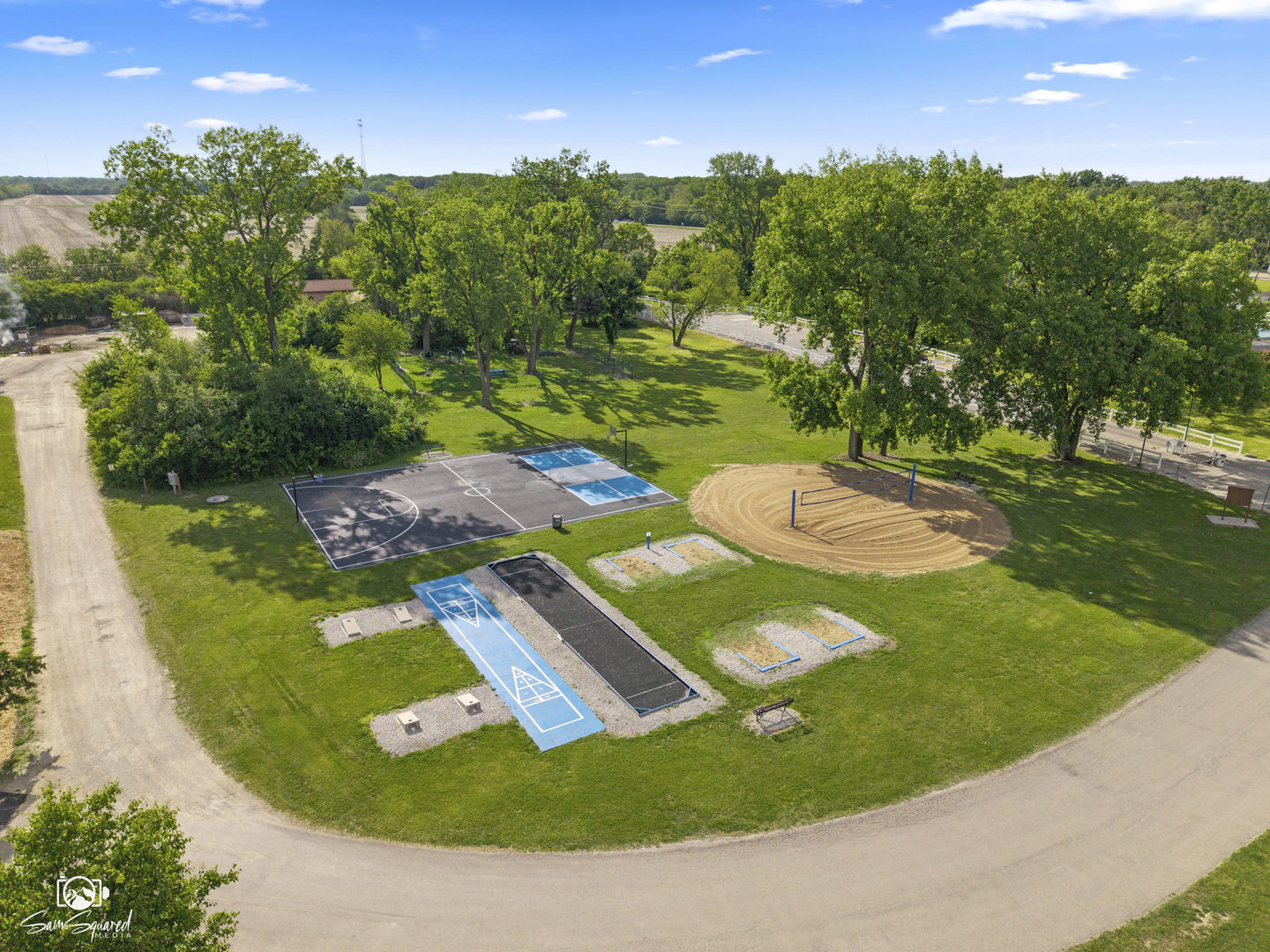 main property photo 46