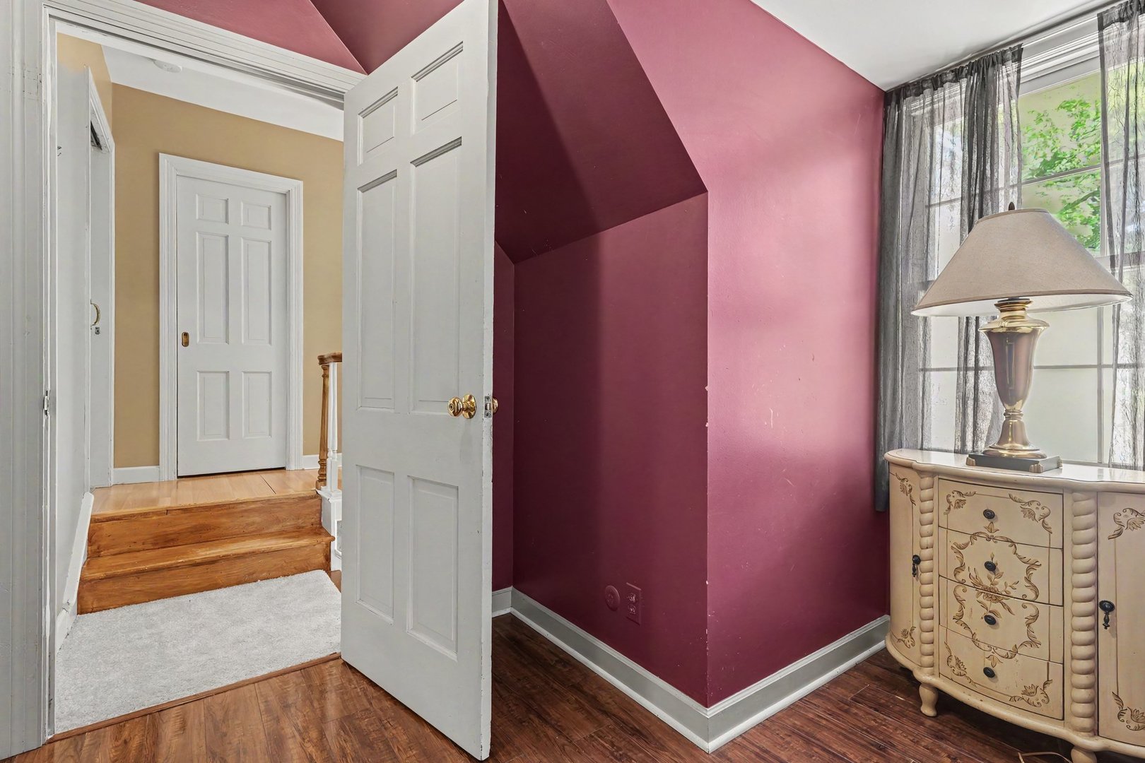 main property photo 30