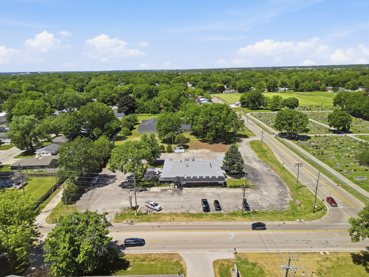 main property photo 33