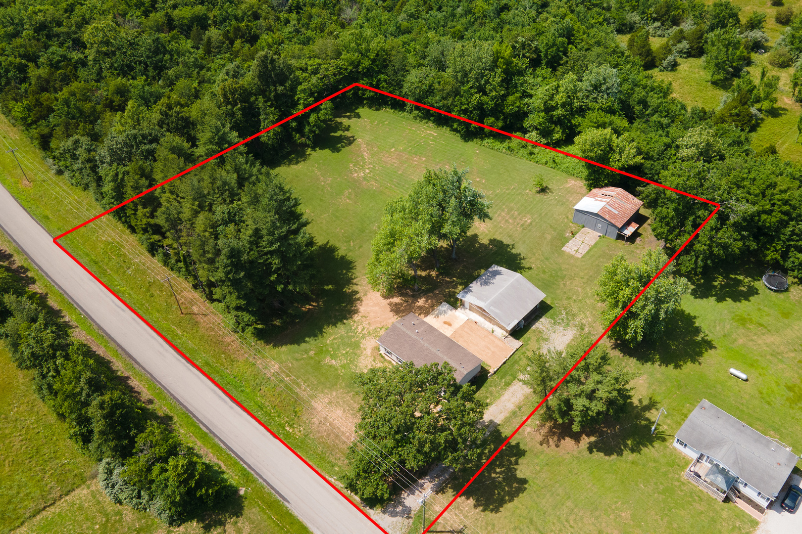 main property photo 29