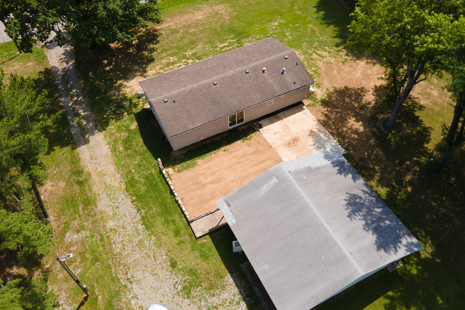 main property photo 33