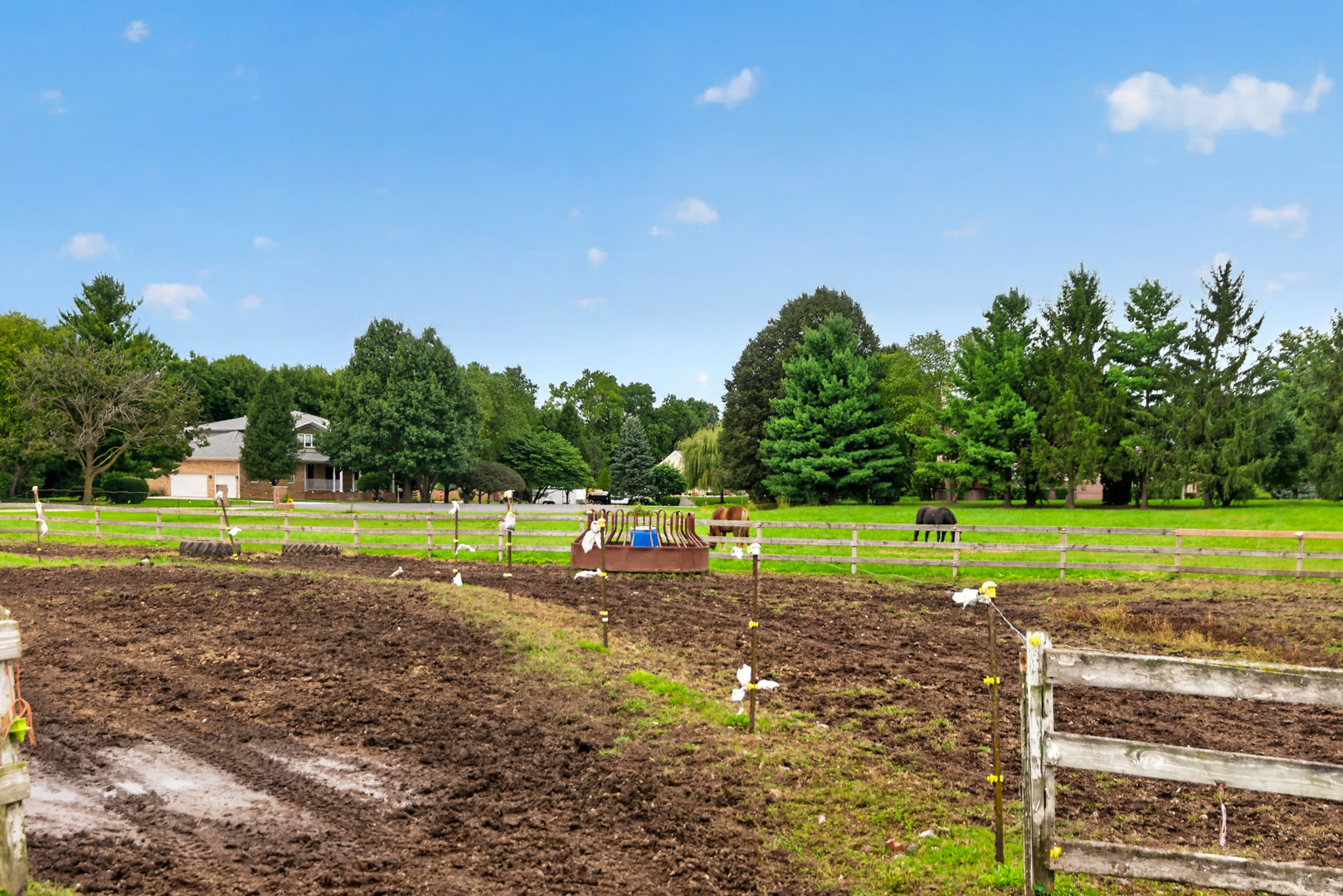 main property photo 76