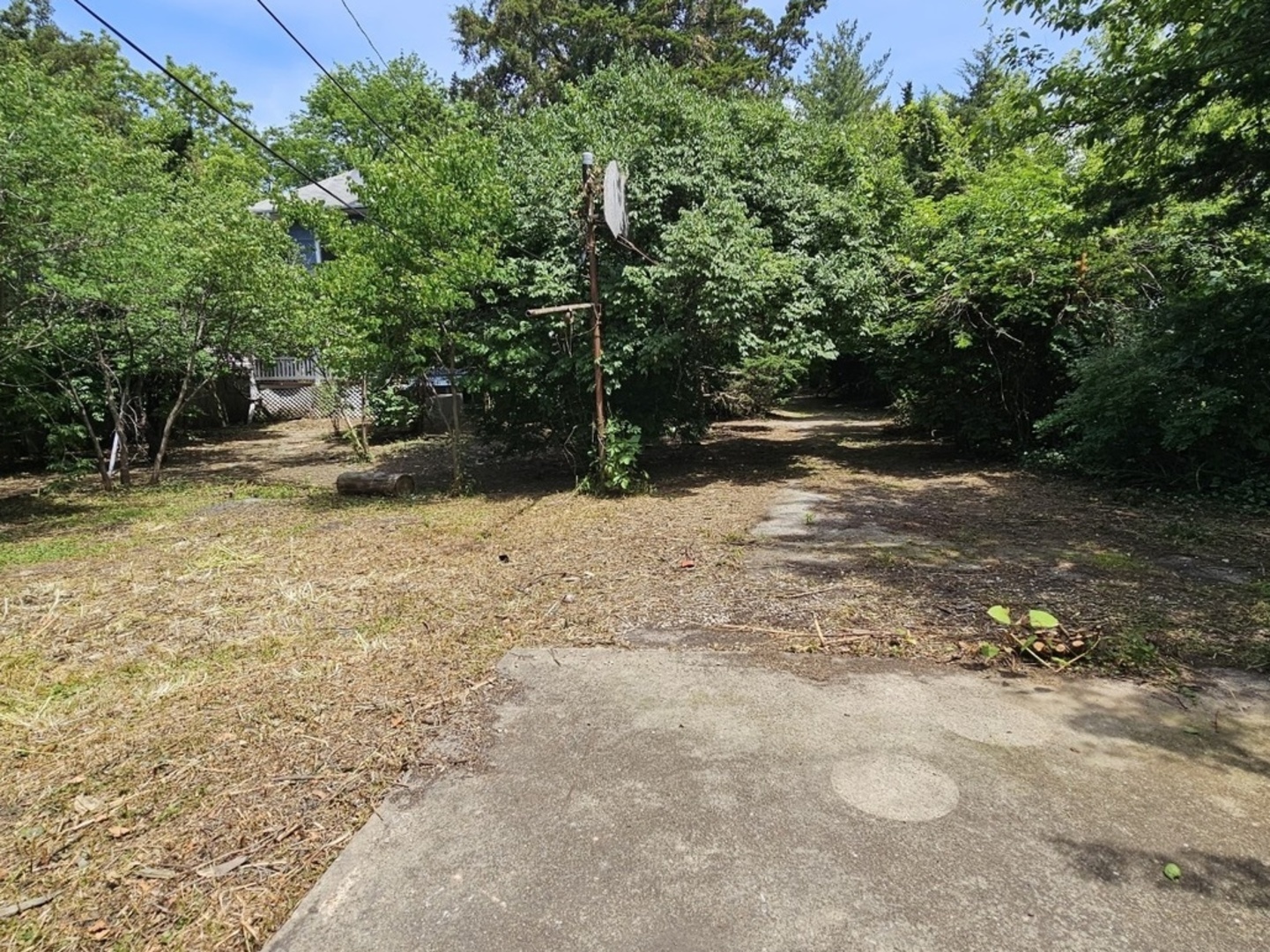 main property photo 9