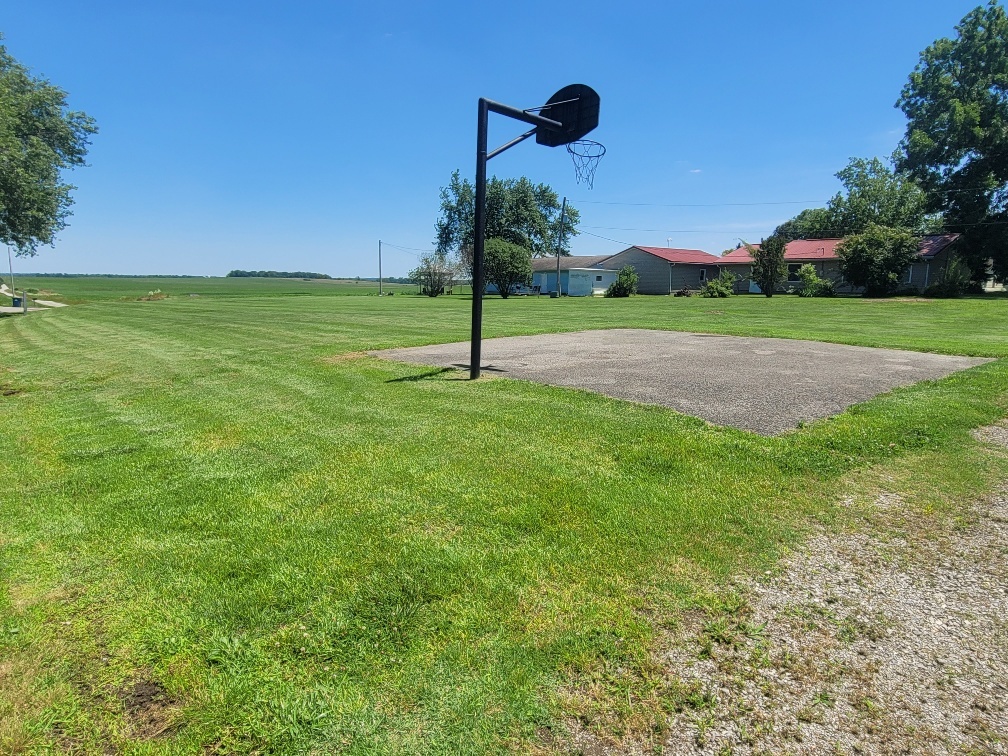 main property photo 7