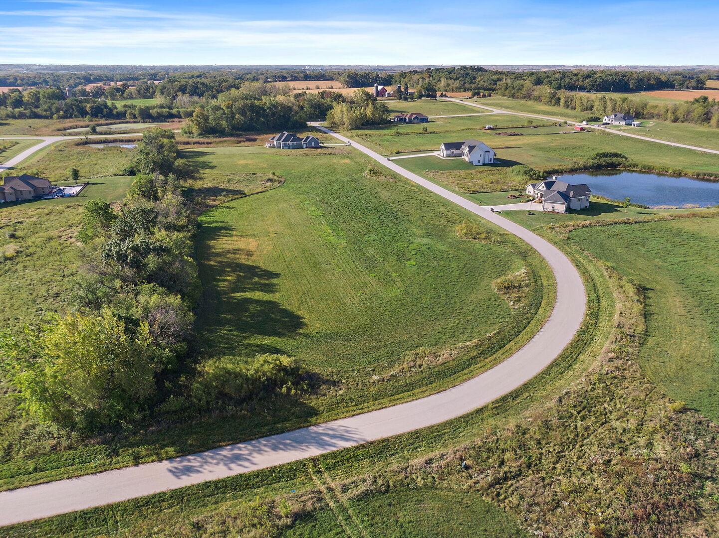 main property photo 11