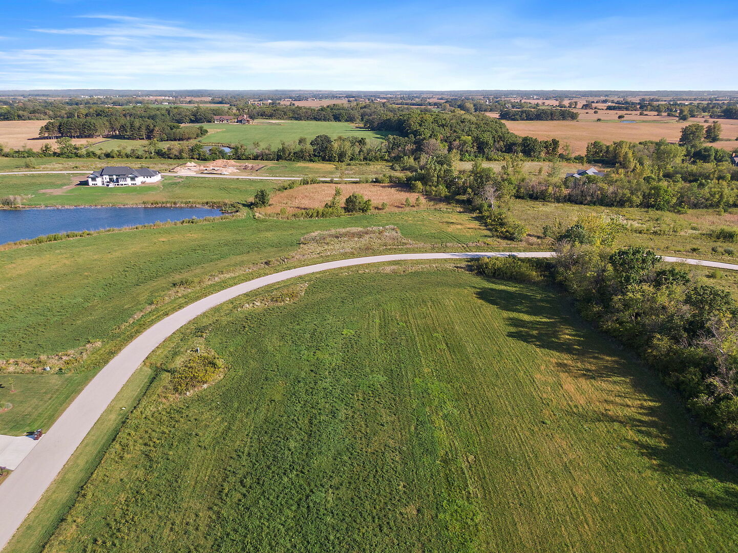 main property photo 8