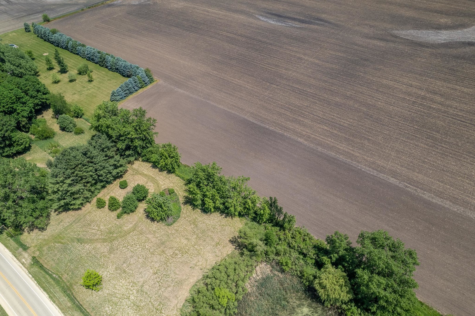main property photo 8