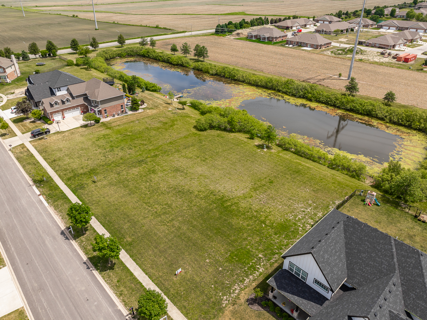 main property photo 7