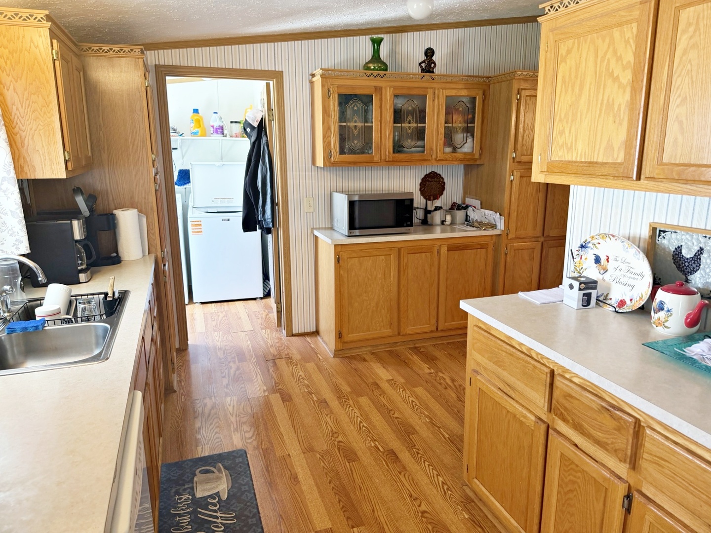 main property photo 7