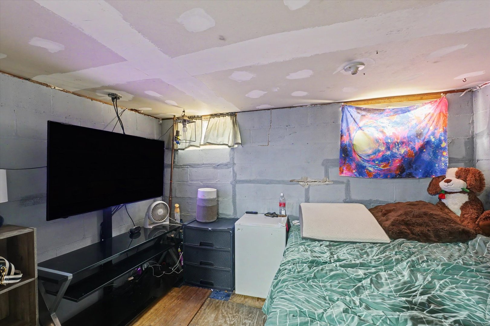 main property photo 31