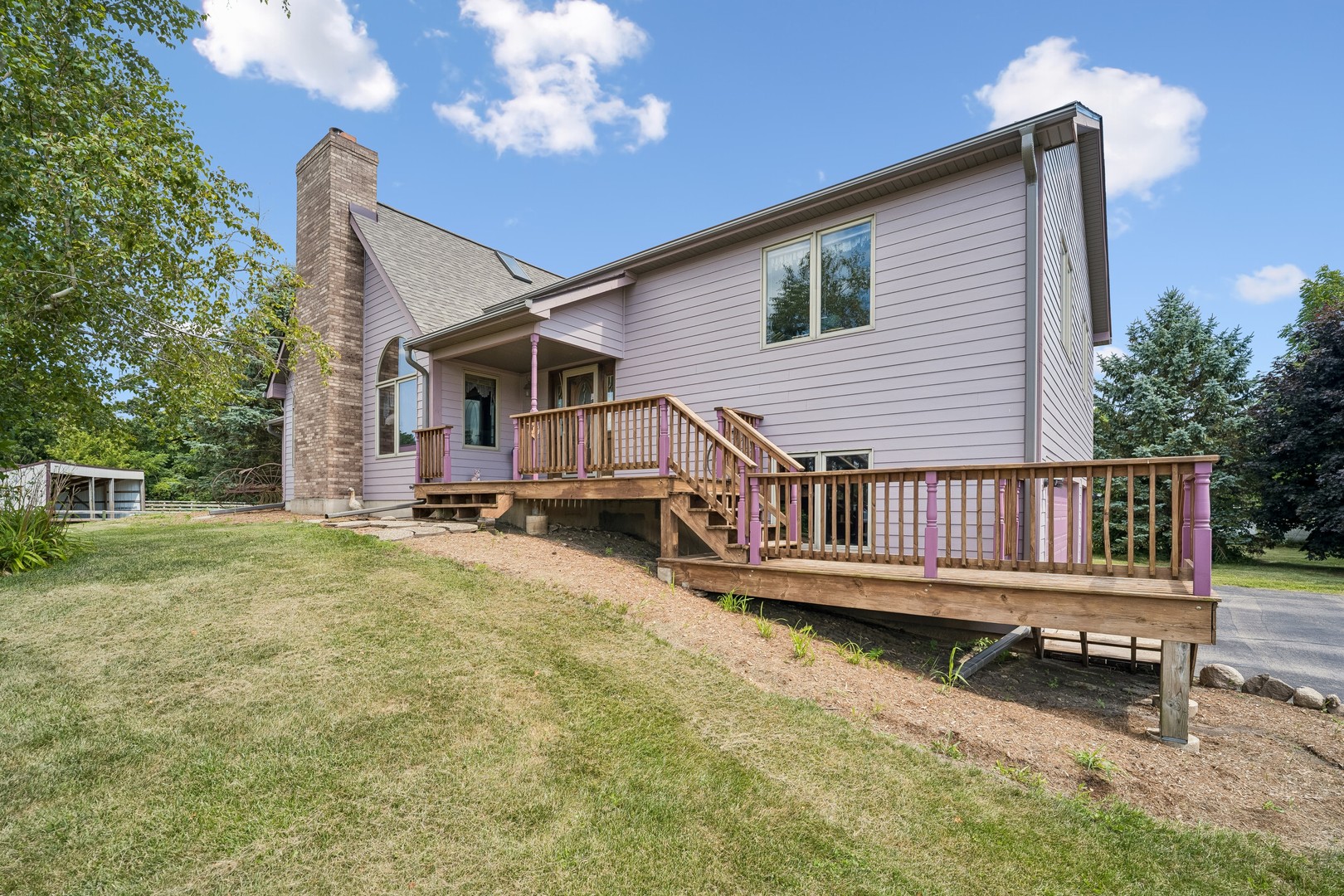 main property photo 5