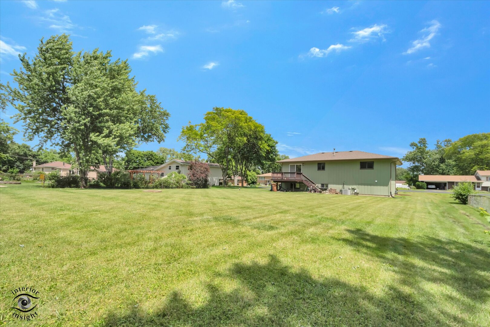 main property photo 36