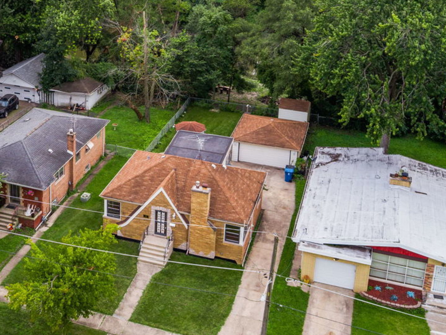 main property photo 20