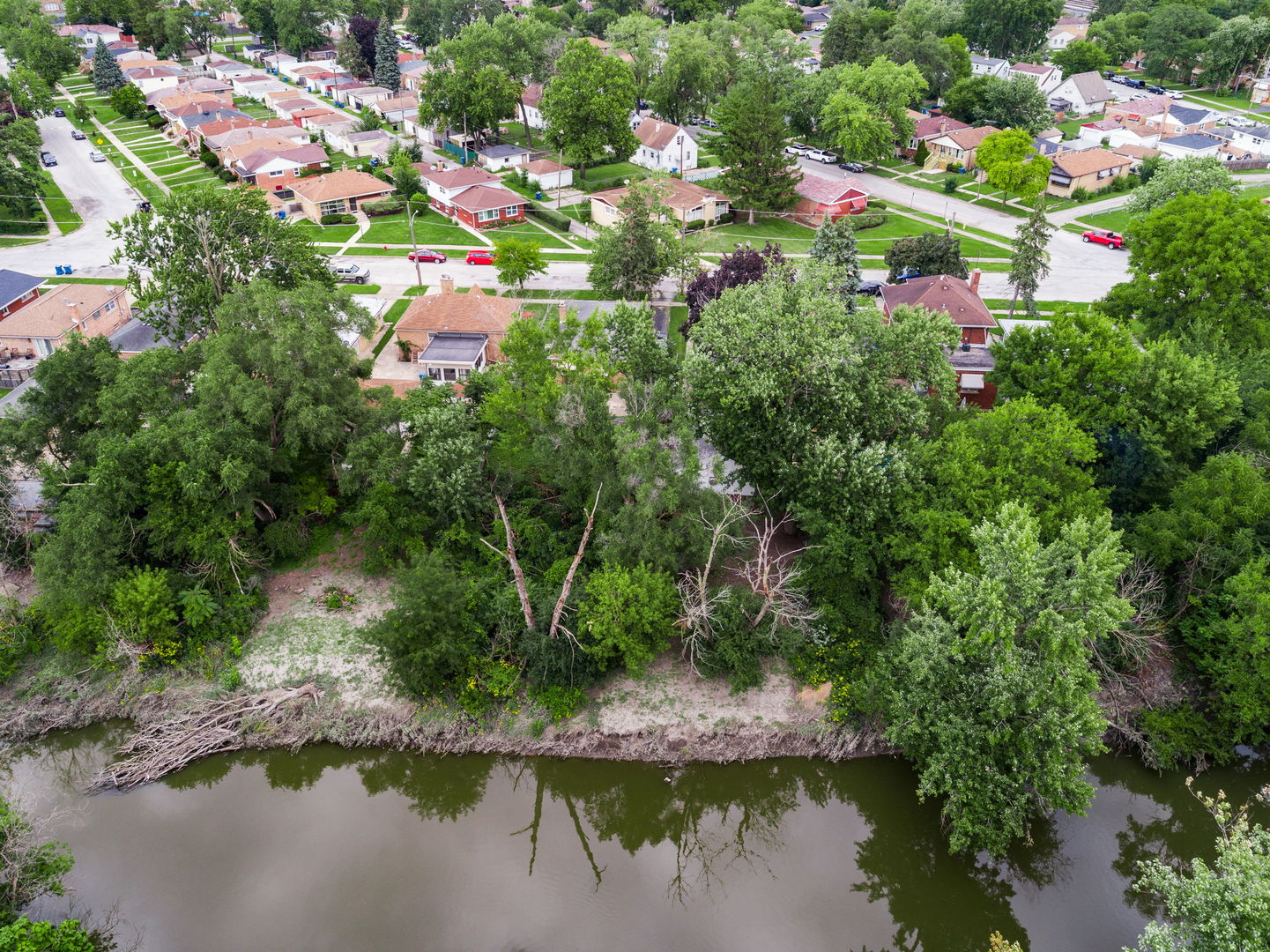 main property photo 22