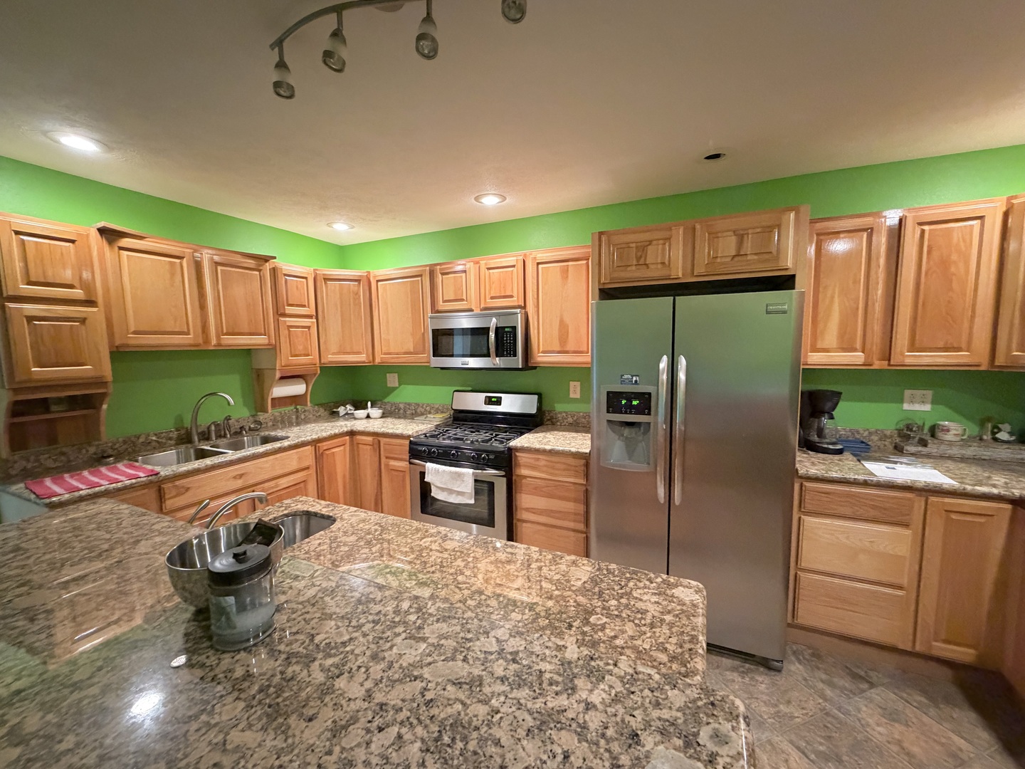 main property photo 2