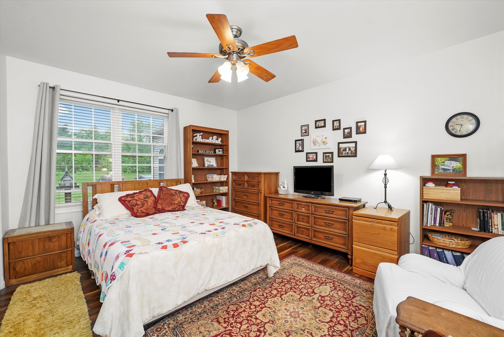 main property photo 17