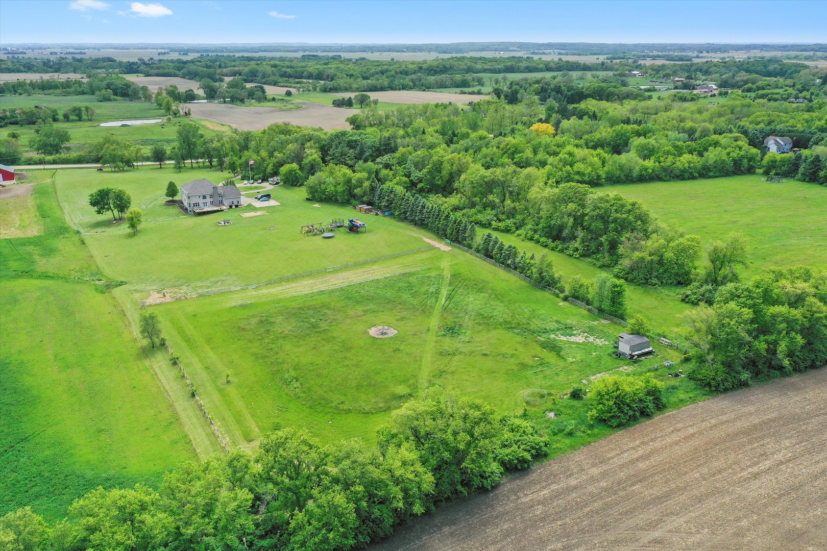 main property photo 43