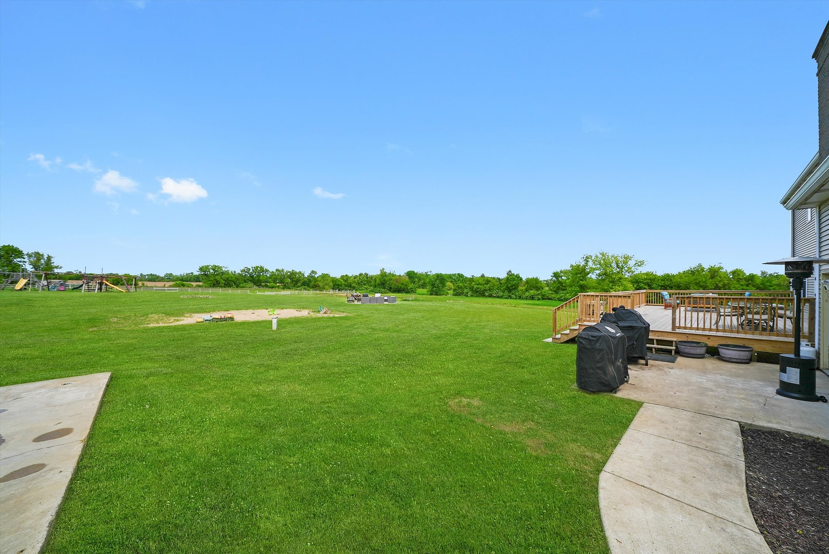 main property photo 49