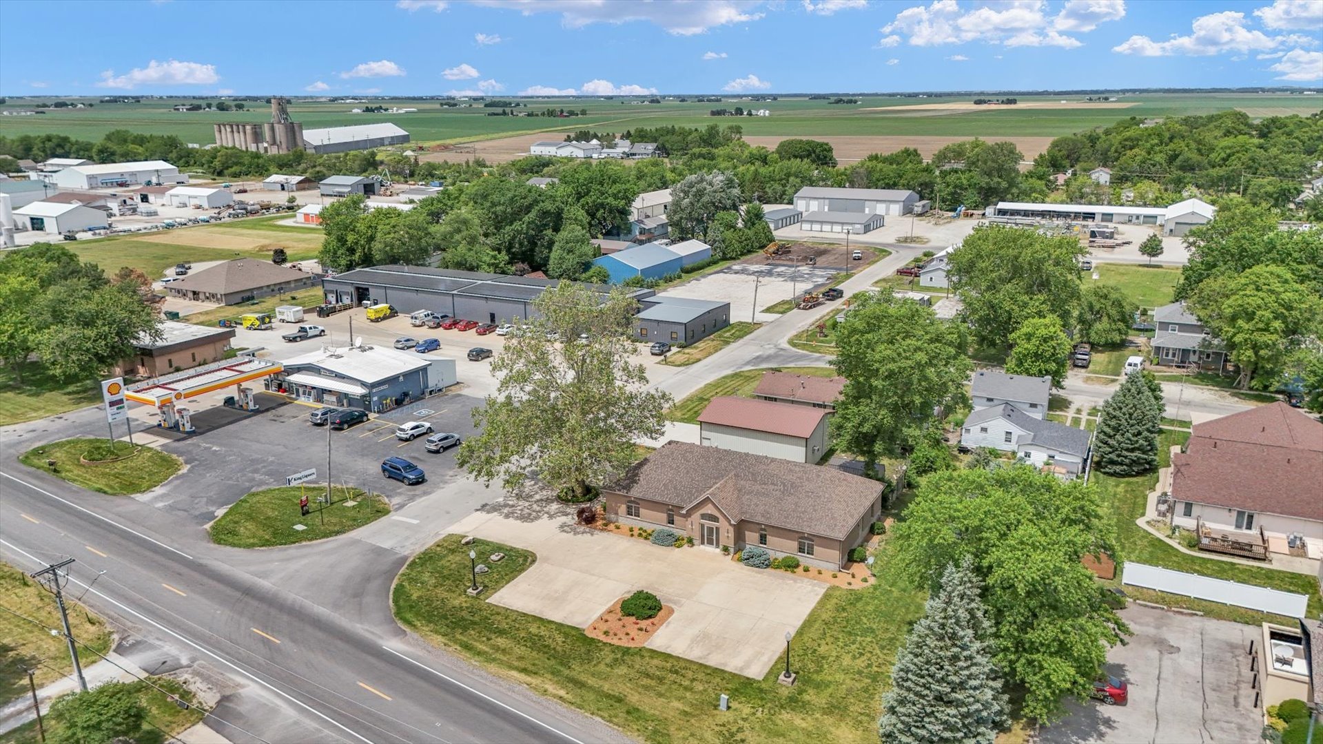 main property photo 49