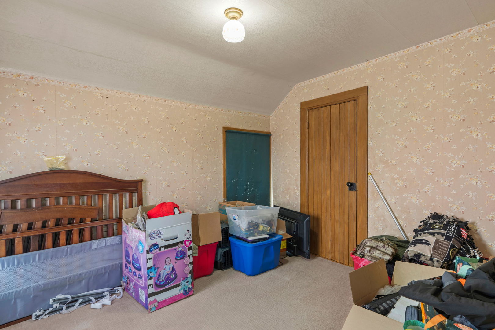 main property photo 33