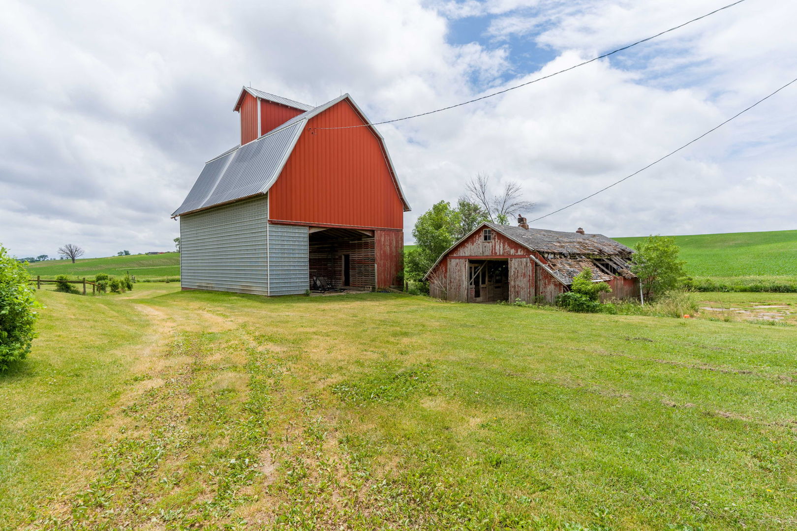 main property photo 38